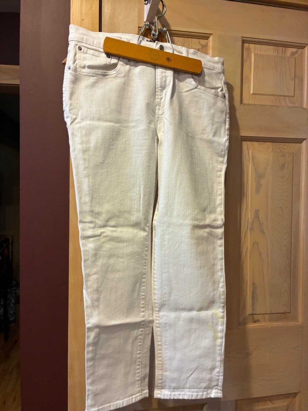 Women's Gap White Straight-Leg Jeans